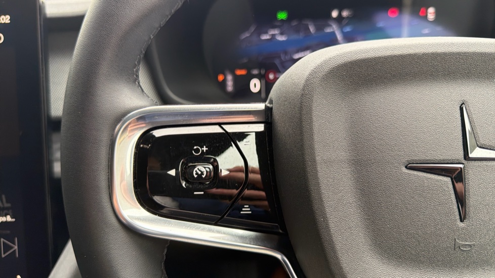 Polestar 2 20kW 82kWh Long Range Single motor 5dr Auto Electric Hatchback - Image 18