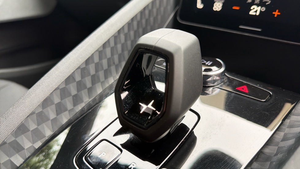 Polestar 2 20kW 82kWh Long Range Single motor 5dr Auto Electric Hatchback - Image 22