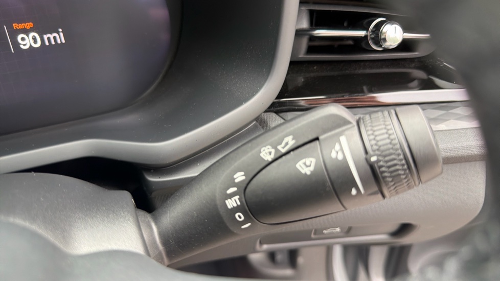 Polestar 2 20kW 82kWh Long Range Single motor 5dr Auto Electric Hatchback - Image 24