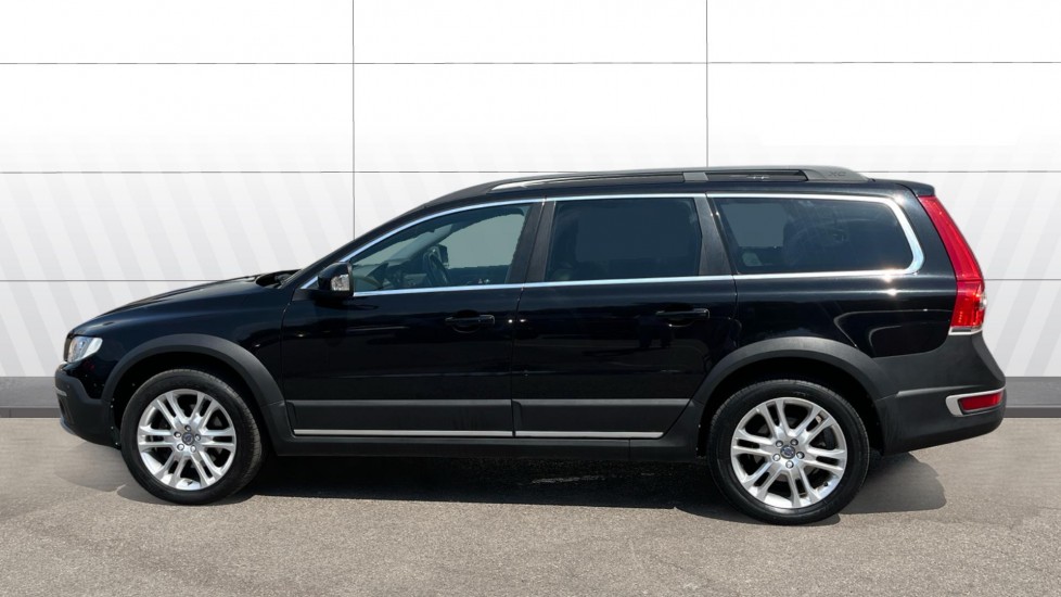 Volvo XC70 D5 [220] SE Lux 5dr AWD Geartronic Diesel Estate - Image 5