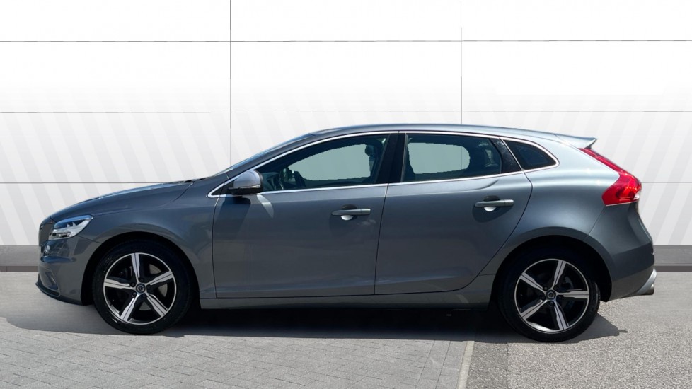 Volvo V40 T3 [152] R DESIGN Nav Plus 5dr Geartronic Petrol Hatchback - Image 5