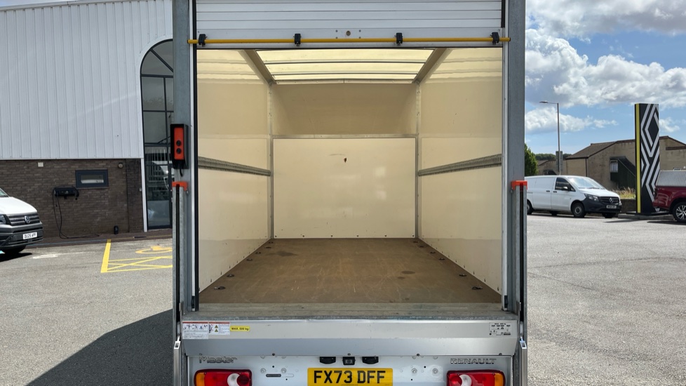 Renault Master Lwb Diesel Fwd LL35 ENERGYdCi 145 Business Luton Box Van [20m3] - Image 12