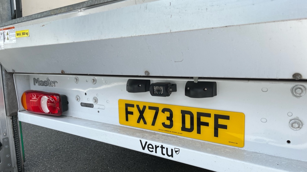 Renault Master Lwb Diesel Fwd LL35 ENERGYdCi 145 Business Luton Box Van [20m3] - Image 18