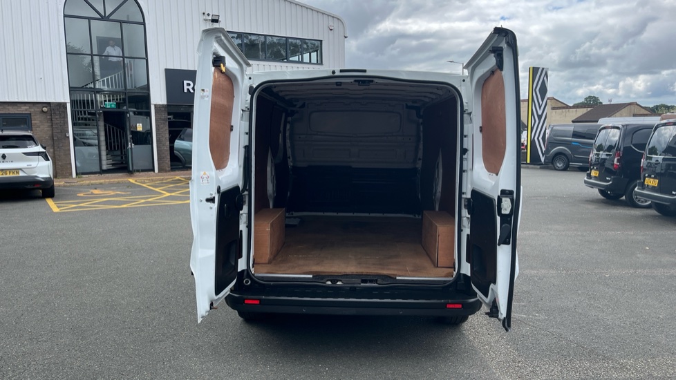 Renault Trafic Lwb Diesel LL30 Blue dCi 130 Sport Van - Image 3