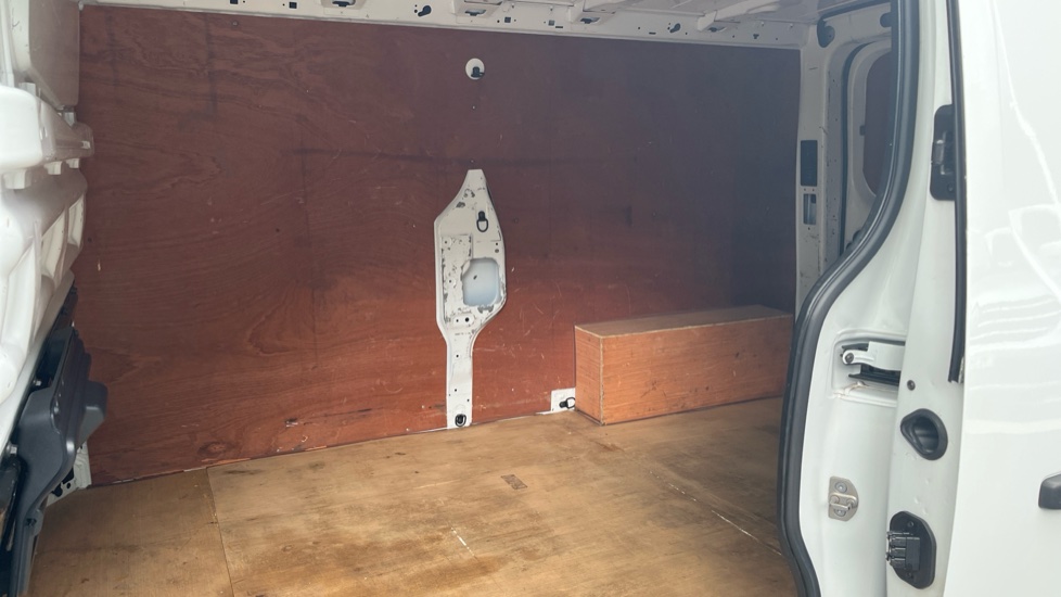 Renault Trafic Lwb Diesel LL30 Blue dCi 130 Sport Van - Image 5