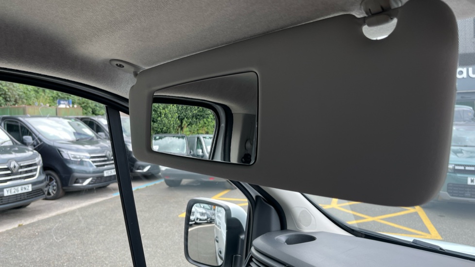 Renault Trafic Lwb Diesel LL30 Blue dCi 130 Sport Van - Image 25