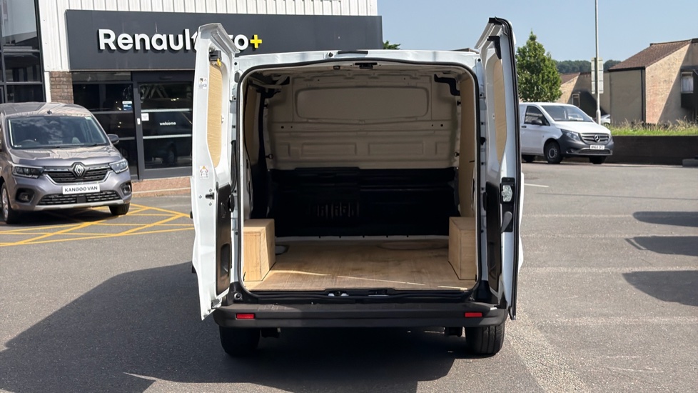 Renault Trafic Swb Diesel SL30 Blue dCi 130 Extra Van - Image 3