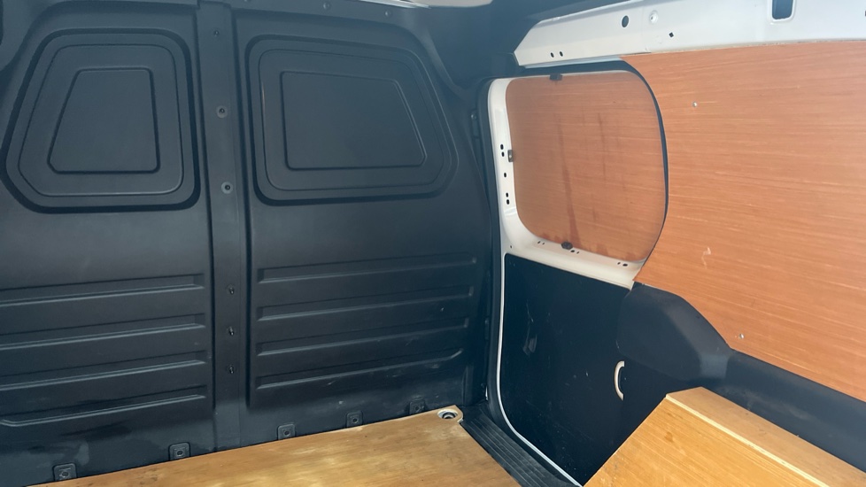 Renault Kangoo L1 Diesel ML19 Blue dCi 95 Start Van - Image 18