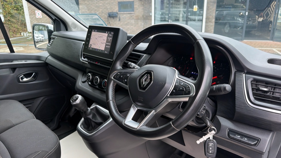 Renault Trafic Swb Diesel SL28 Blue dCi 130 Sport Van - Image 16
