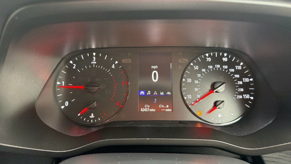 Renault Trafic Swb Diesel SL28 Blue dCi 130 Sport Van - Image 19