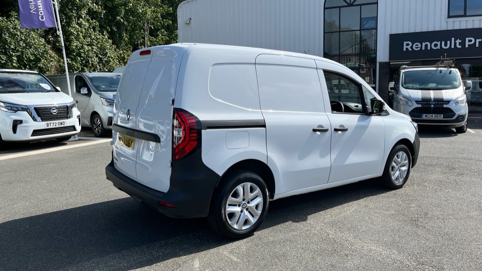 Renault Kangoo L1 Petrol ML19 TCe 100 Advance Van - Image 10