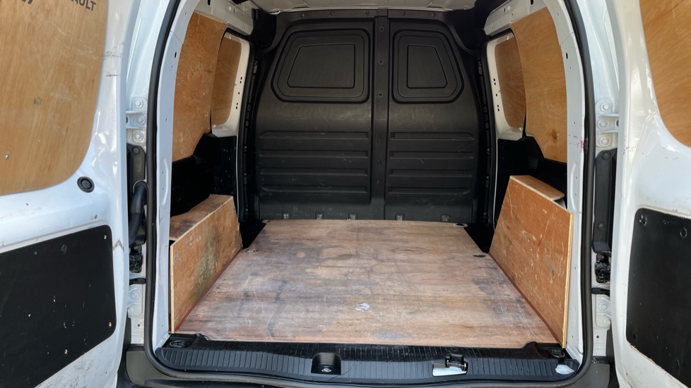 Renault Kangoo L1 Petrol ML19 TCe 100 Advance Van - Image 12