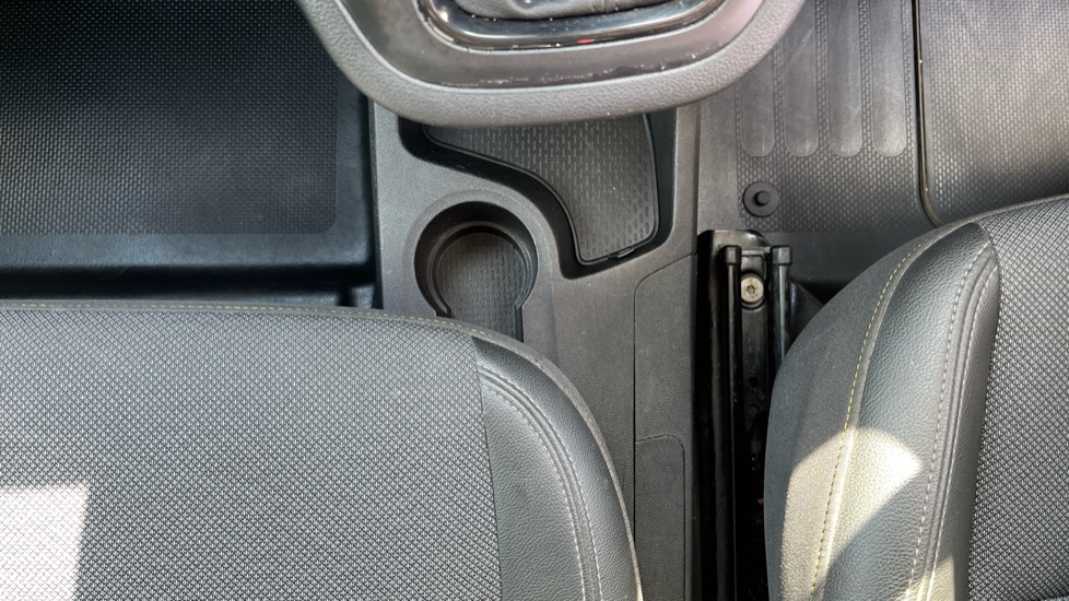 Renault Kangoo L1 Petrol ML19 TCe 100 Advance Van - Image 22