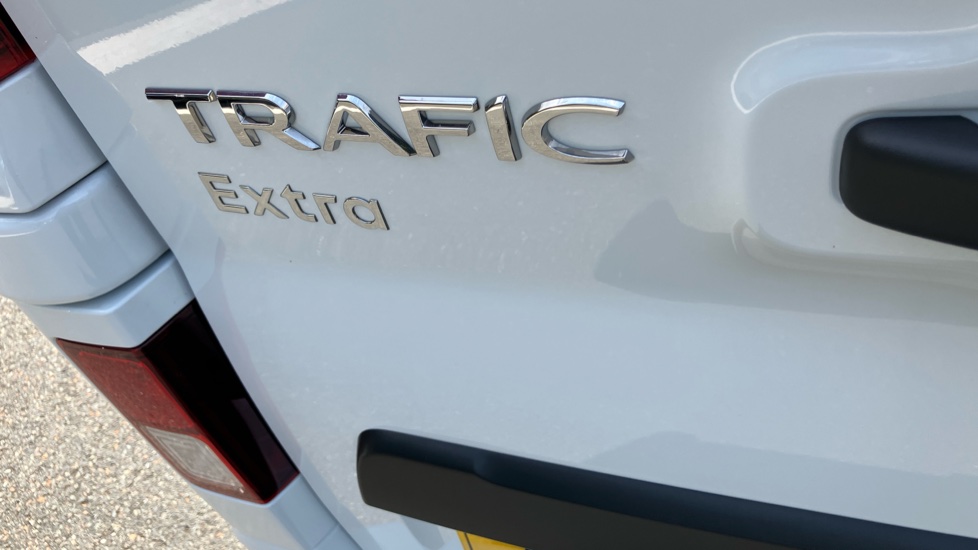 Renault Trafic Swb Diesel SL30 Blue dCi 150 Extra [Safety] Van EAG9 - Image 32