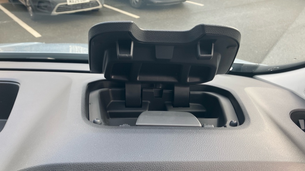 Renault Trafic Swb Diesel SL30 Blue dCi 130 Advance [Safety] Van - Image 31