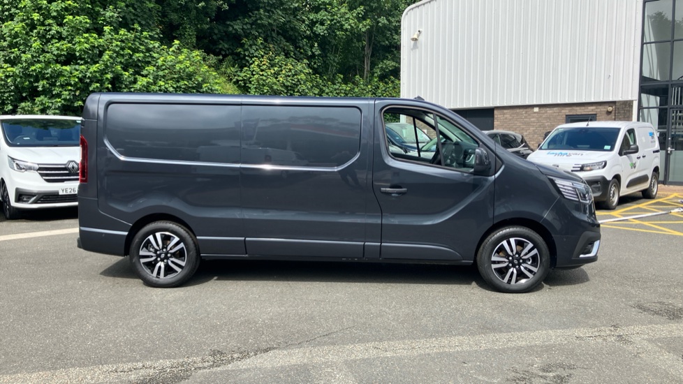 Renault Trafic Lwb Diesel LL30 Blue dCi 150 Extra Sport [Safety] Van - Image 9