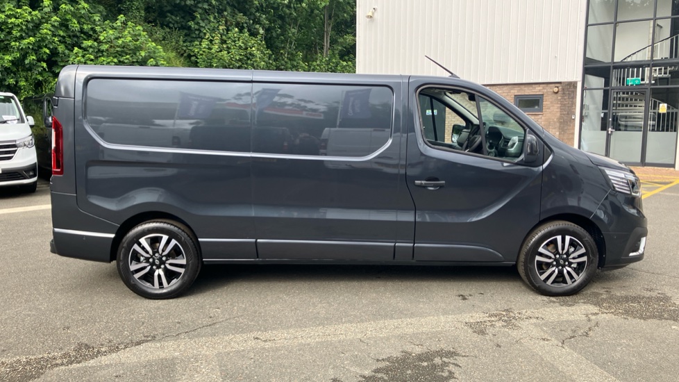 Renault Trafic Lwb Diesel LL30 Blue dCi 150 Extra Sport [Safety] Van - Image 9