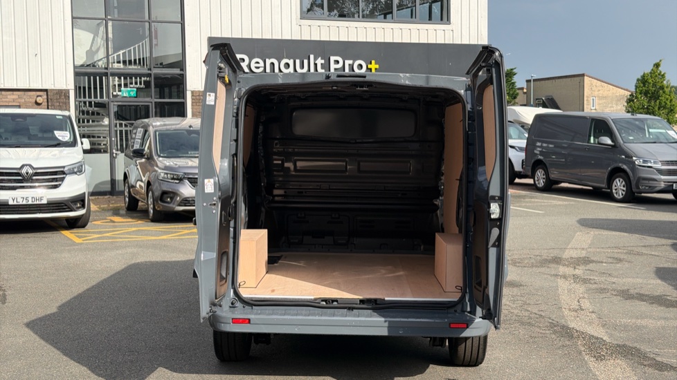 Renault Trafic Swb Diesel SL30 Blue dCi 130 Extra [Safety] Van - Image 3