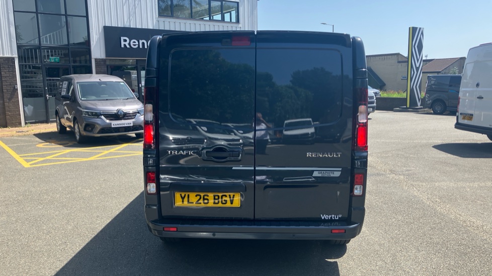 Renault Trafic Lwb Diesel LL30 Blue dCi 150 Graphite Edition Van - Image 11