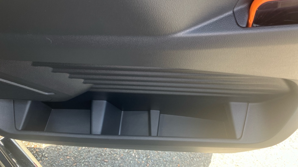 Renault Trafic Lwb Diesel LL30 Blue dCi 150 Graphite Edition Van - Image 21
