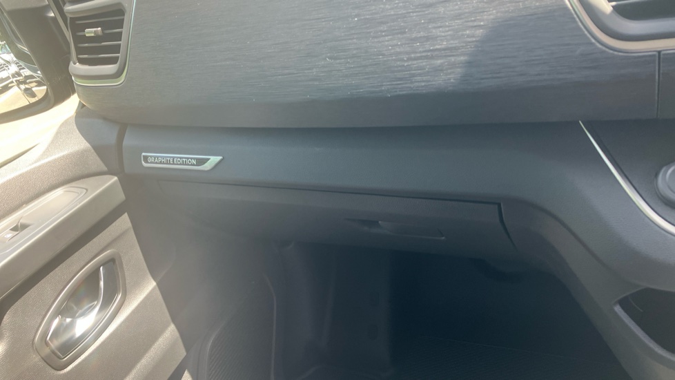 Renault Trafic Lwb Diesel LL30 Blue dCi 150 Graphite Edition Van - Image 31