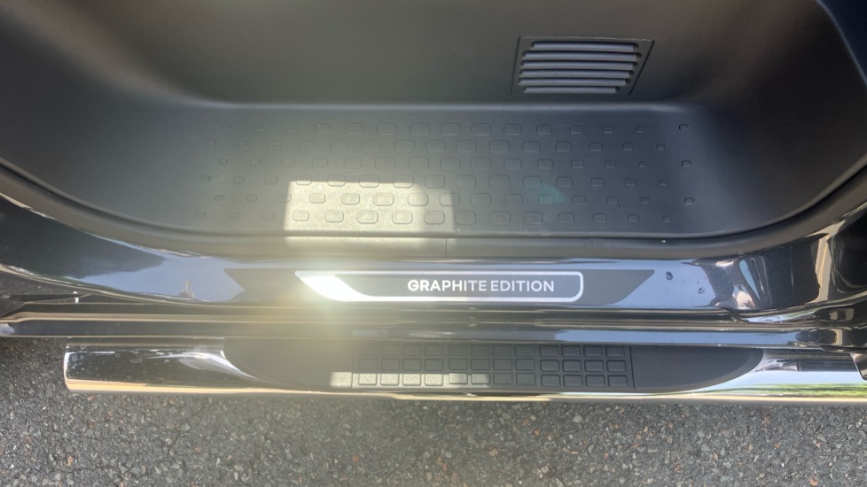 Renault Trafic Lwb Diesel LL30 Blue dCi 150 Graphite Edition Van - Image 36