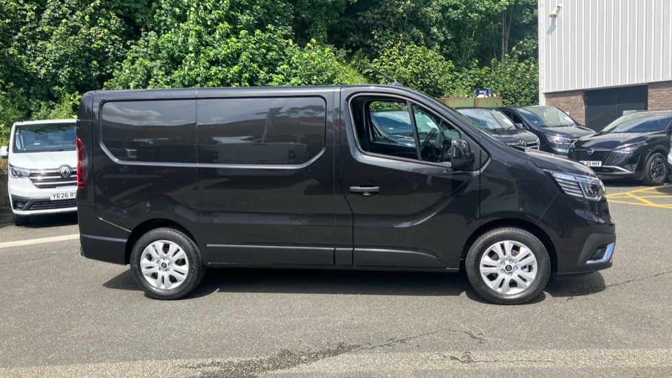 Renault Trafic Swb Diesel SL30 Blue dCi 130 Extra [Safety] Van - Image 9