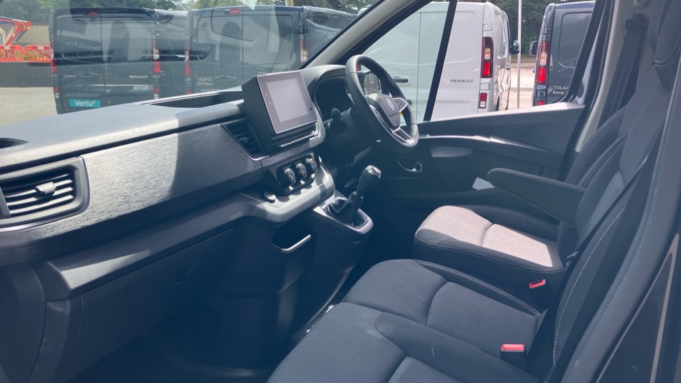 Renault Trafic Swb Diesel SL30 Blue dCi 130 Extra [Safety] Van - Image 13