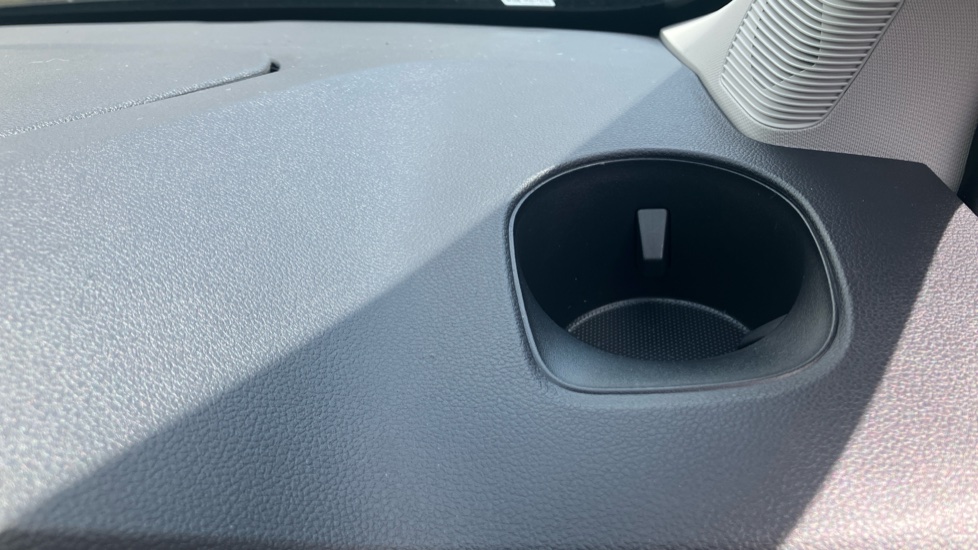 Renault Trafic Swb Diesel SL30 Blue dCi 130 Extra [Safety] Van - Image 24
