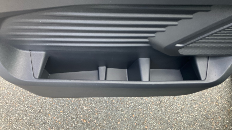 Renault Trafic Swb Diesel SL30 Blue dCi 130 Extra [Safety] Van - Image 31