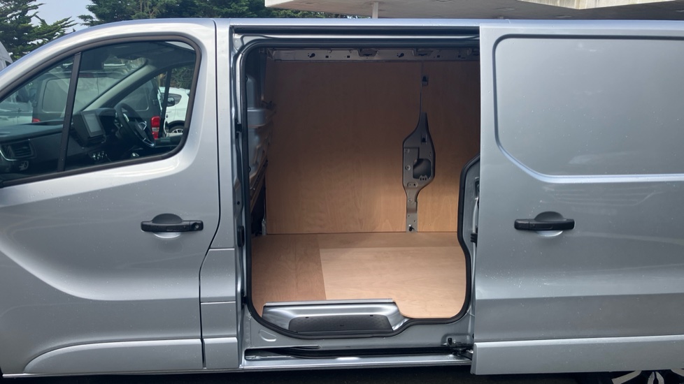 Renault Trafic Lwb Diesel LL30 Blue dCi 150 Extra Sport [Safety] Van - Image 5