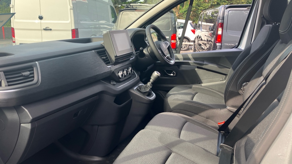 Renault Trafic Lwb Diesel LL30 Blue dCi 150 Extra Sport [Safety] Van - Image 13