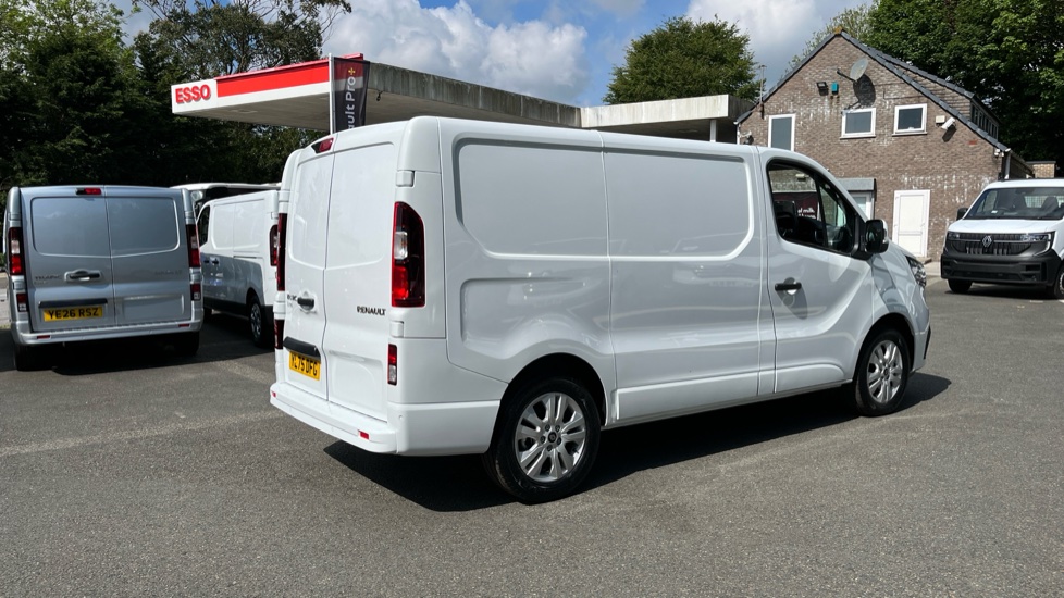 Renault Trafic Swb Diesel SL30 Blue dCi 150 Extra [Safety] Van - Image 10