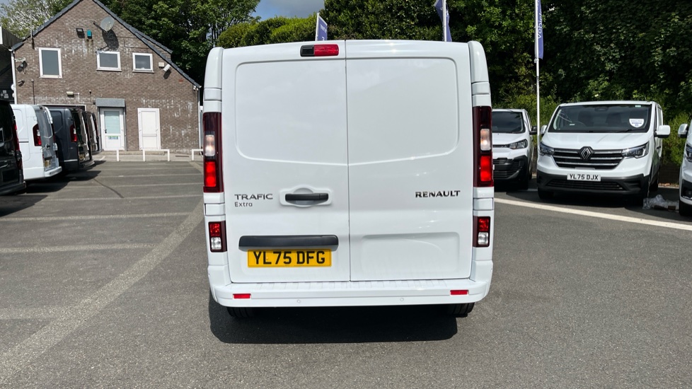Renault Trafic Swb Diesel SL30 Blue dCi 150 Extra [Safety] Van - Image 11