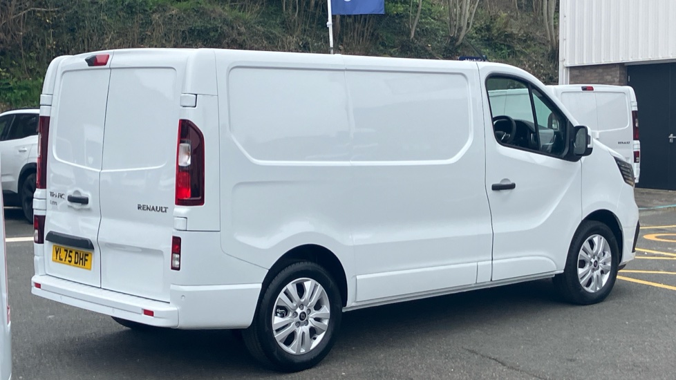 Renault Trafic Swb Diesel SL30 Blue dCi 150 Extra [Safety] Van - Image 10