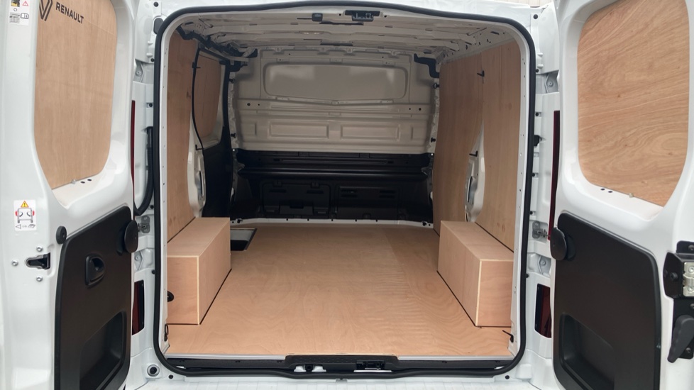 Renault Trafic Swb Diesel SL30 Blue dCi 150 Extra [Safety] Van - Image 12