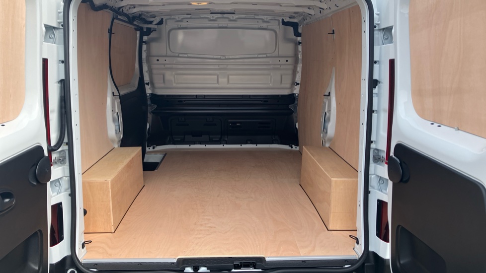 Renault Trafic Swb Diesel SL30 Blue dCi 150 Advance [Safety] Van EAG9 - Image 11
