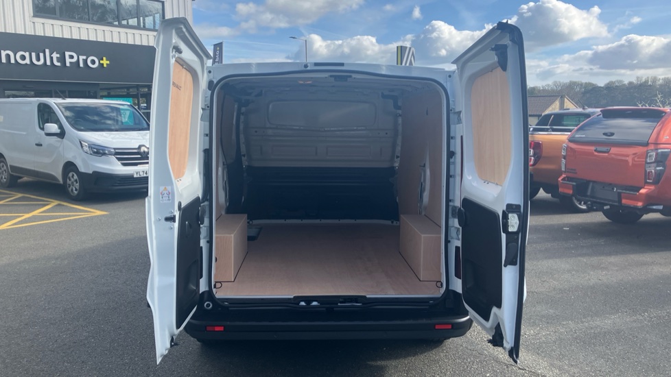 Renault Trafic Swb Diesel SL30 Blue dCi 150 Advance [Safety] Van EAG9 - Image 12