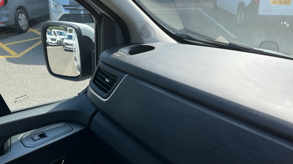 Renault Trafic Swb Diesel SL30 Blue dCi 150 Extra [Safety] Van EAG9 - Image 24