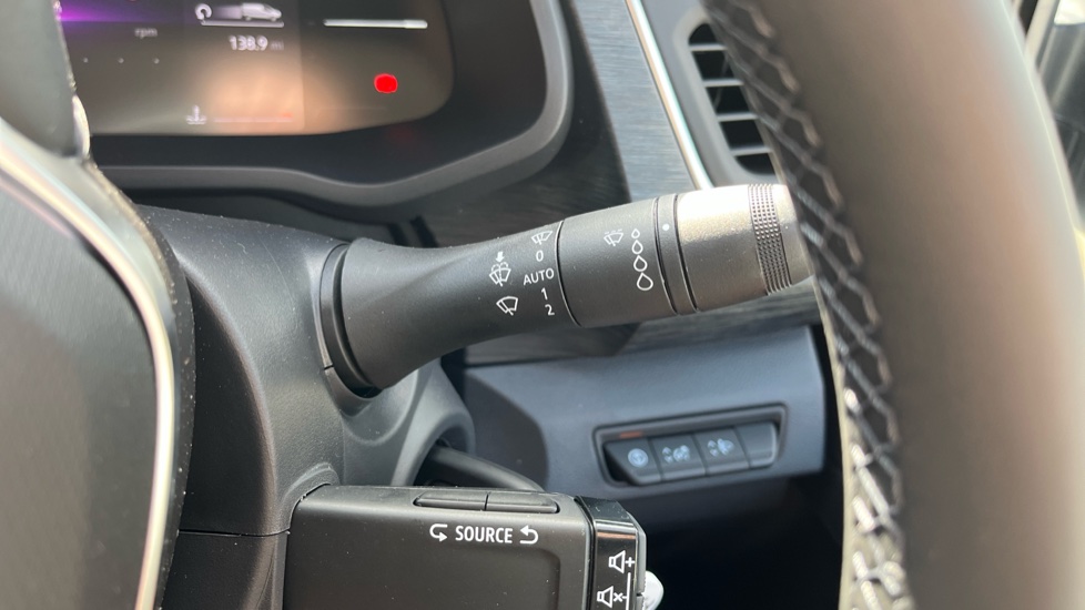 Renault Trafic Swb Diesel SL30 Blue dCi 150 Extra [Safety] Van EAG9 - Image 35