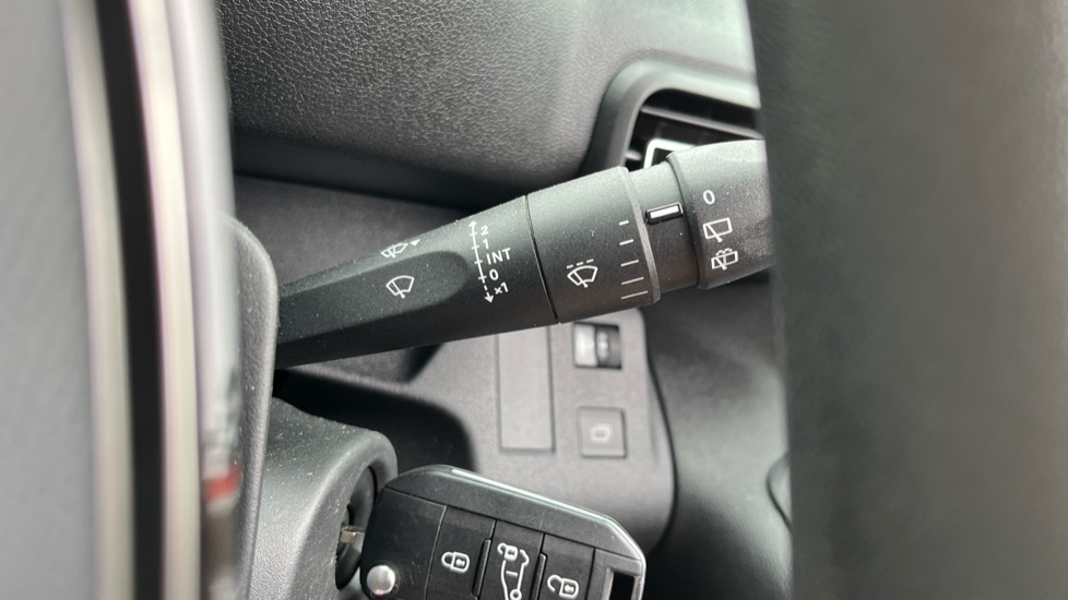 Peugeot Partner Standard Diesel 1.5 BlueHDi 100 Professional Van - Image 43