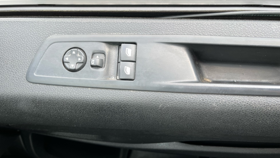 Citroen Dispatch M Diesel 1000 1.5 BlueHDi 100 Van Enterprise Edition - Image 43