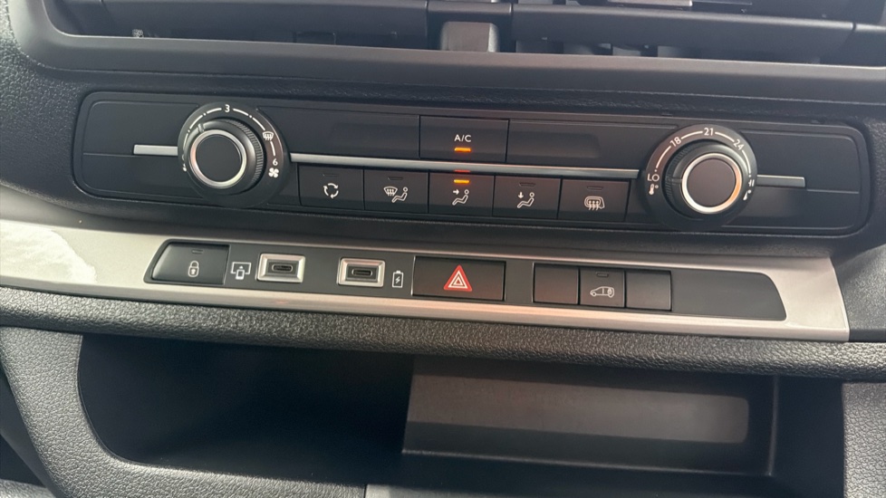 Vauxhall Vivaro L2 Diesel 1.5 Turbo D 120 Pro H1 Van - Image 21