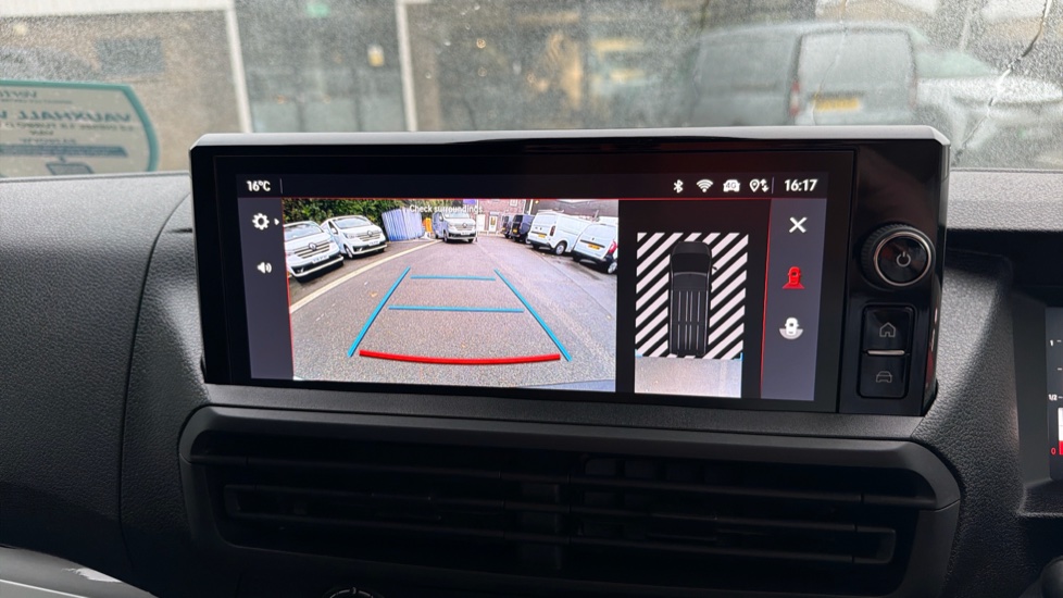 Vauxhall Vivaro L2 Diesel 1.5 Turbo D 120 Pro H1 Van - Image 30