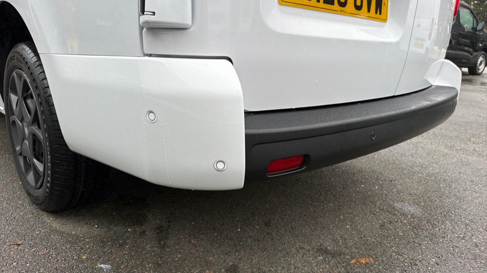 Vauxhall Vivaro L2 Diesel 1.5 Turbo D 120 Pro H1 Van - Image 42