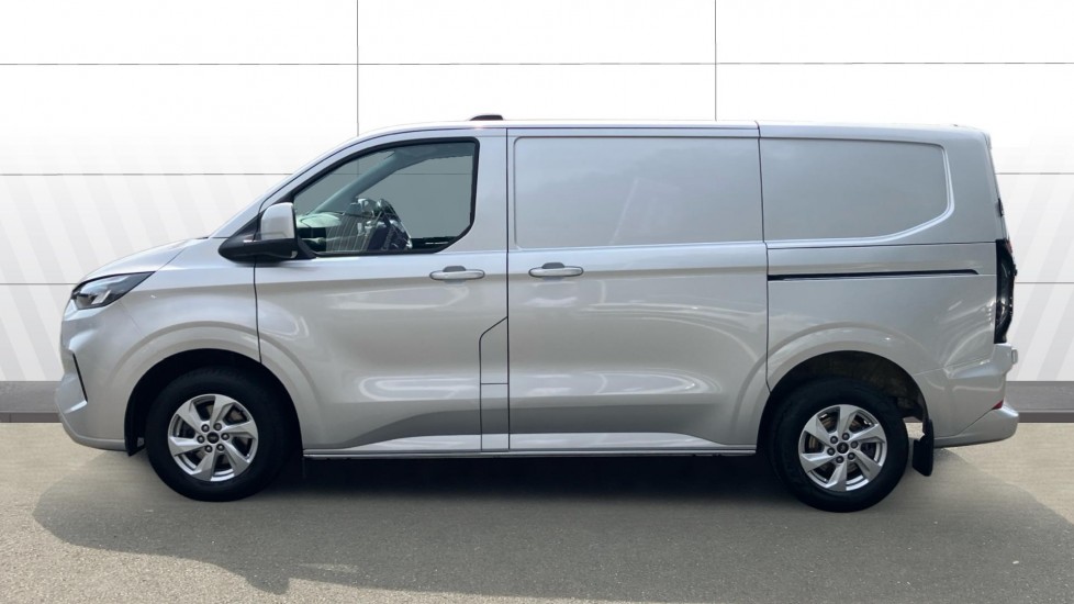 Ford Transit Custom 280 L1 Diesel Fwd 2.0 EcoBlue 136ps H1 Van Limited - Image 4