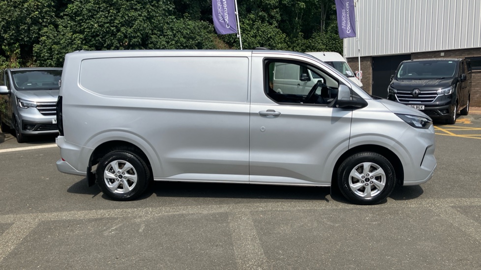 Ford Transit Custom 280 L1 Diesel Fwd 2.0 EcoBlue 136ps H1 Van Limited - Image 9