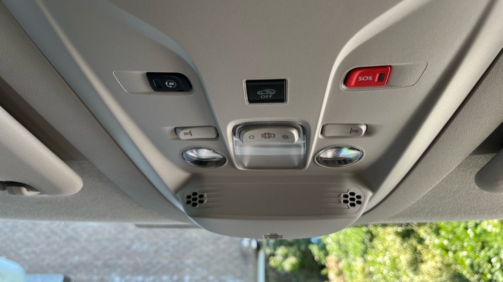 Peugeot Partner E-Standard 800 100kW 50kWh Professional Premium + Van Auto - Image 36