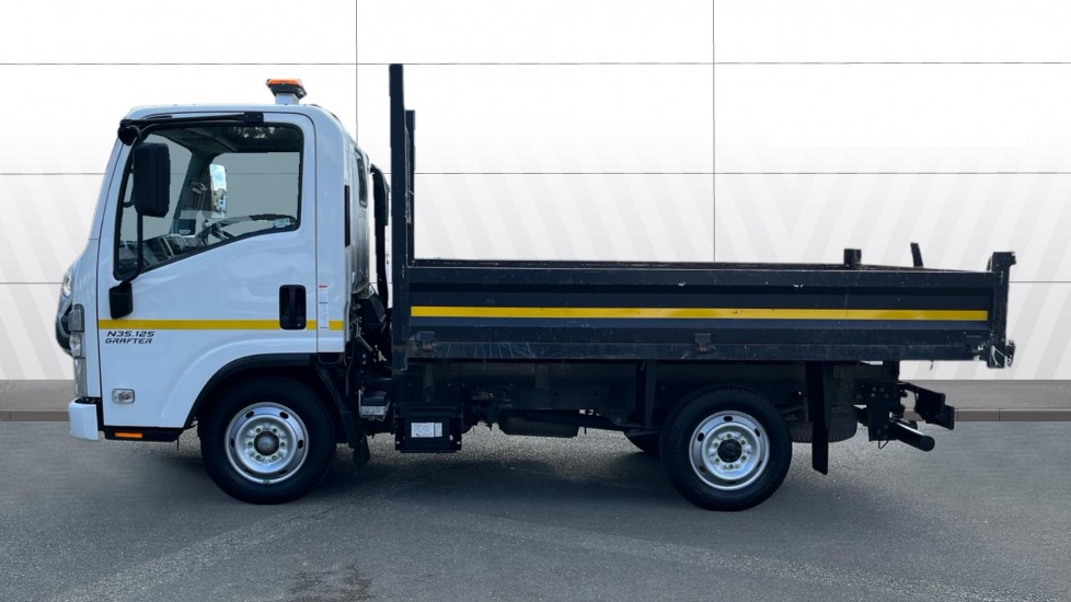 Isuzu Trucks N35 .125S Grafter Swb Diesel Tipper - Image 4