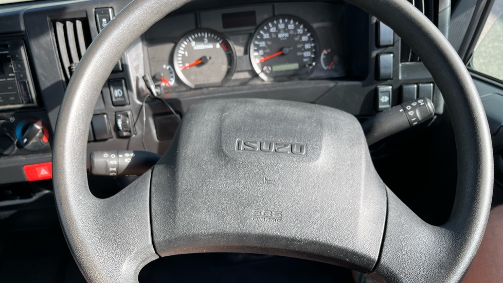Isuzu Trucks N35 .125S Grafter Swb Diesel Tipper - Image 30